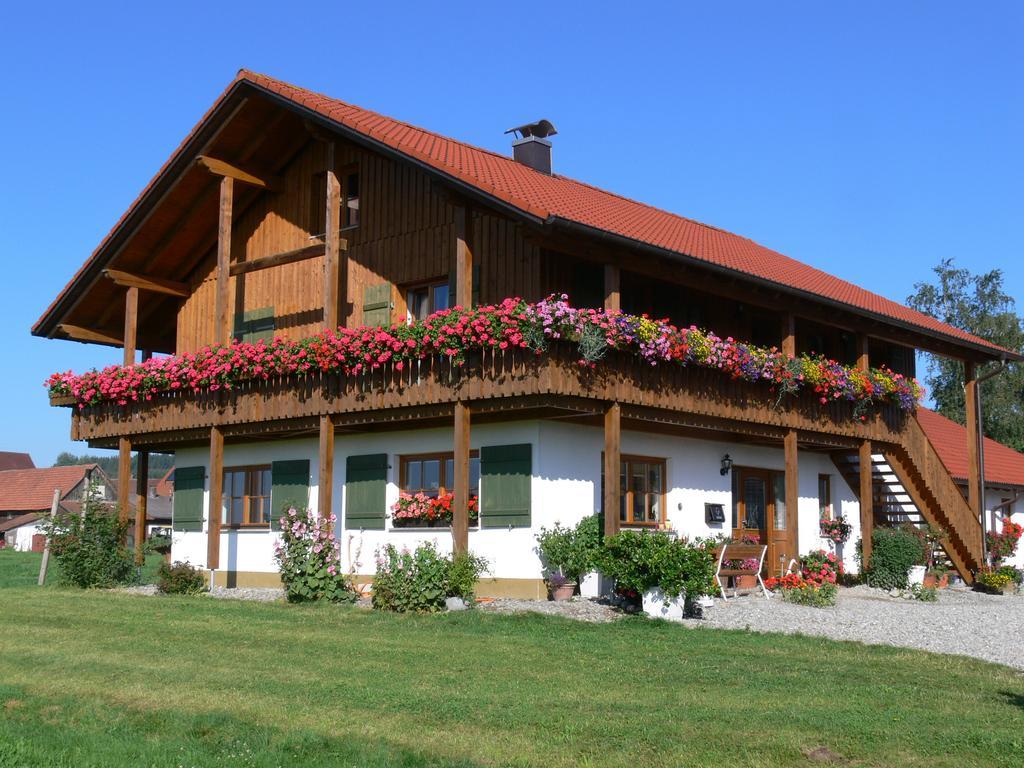 Ferienhof Roesch Бад-Вурцах Номер фото